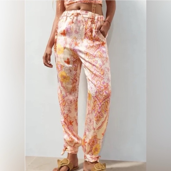🌸 ZARA PINK MULTI PRINTED SATIN HIGH WAIST ANKLE TIE BAGGY ‘THE SASHA’ PANTS! - Picture 14 of 16